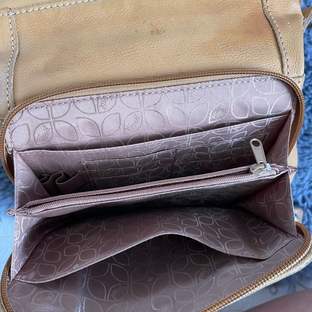 Fossil Pebbled Leather Purse With Built In Wallet - image 7